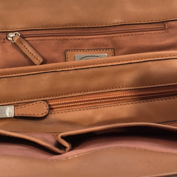 Caramel tan Talbots leather handbag purse - Picture 4 of 5
